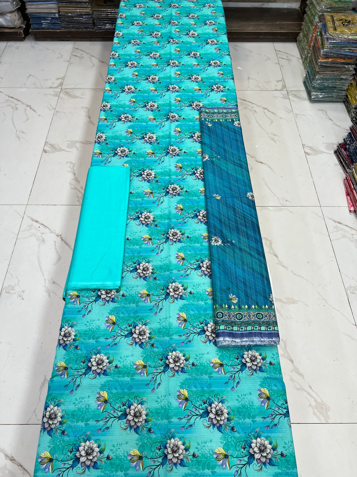 ✨ Almirah Original Bana Dora Lawn 3PC Suit ✨