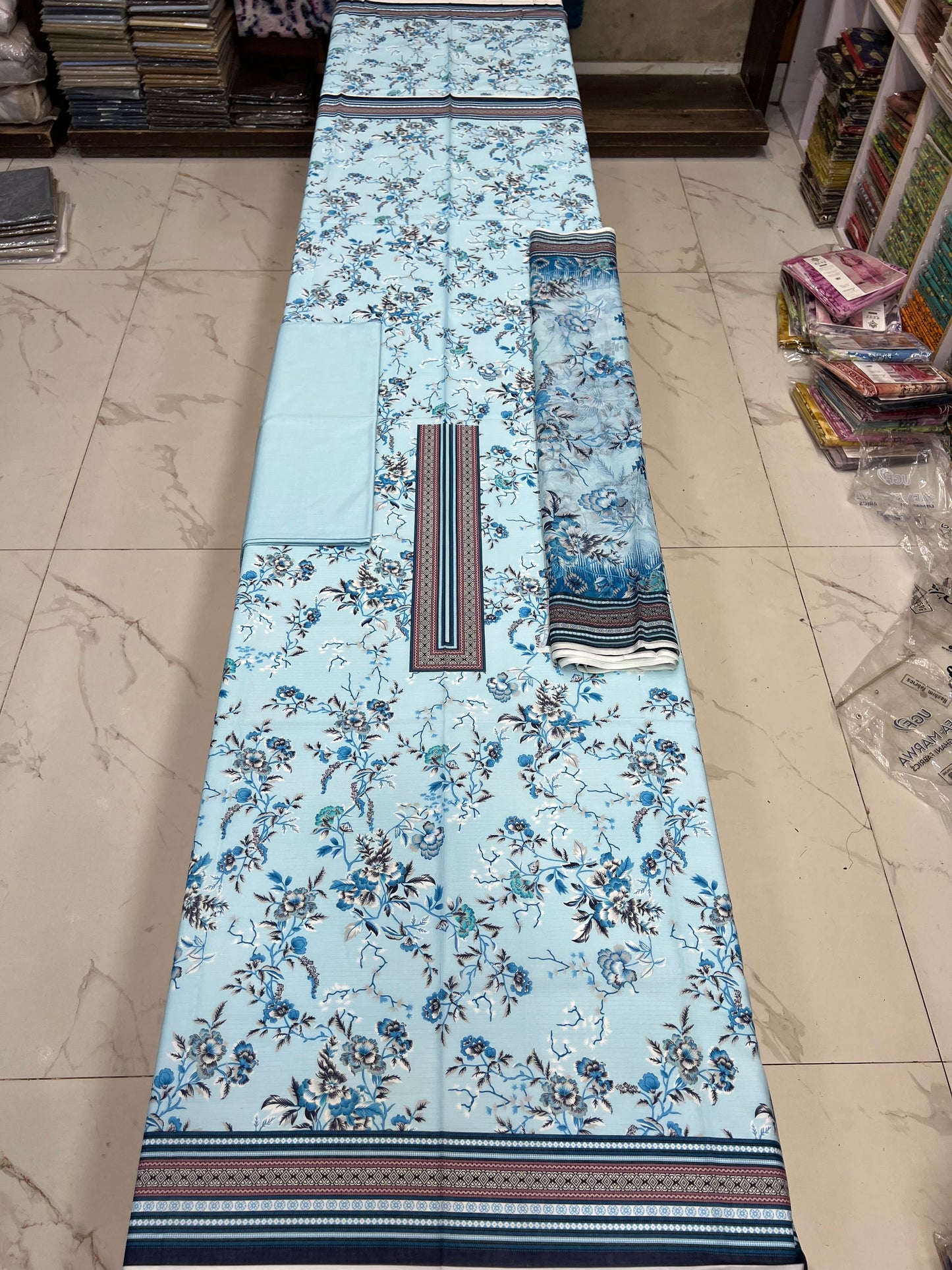 Neelofer Lawn 3PC – Premium Summer Collection