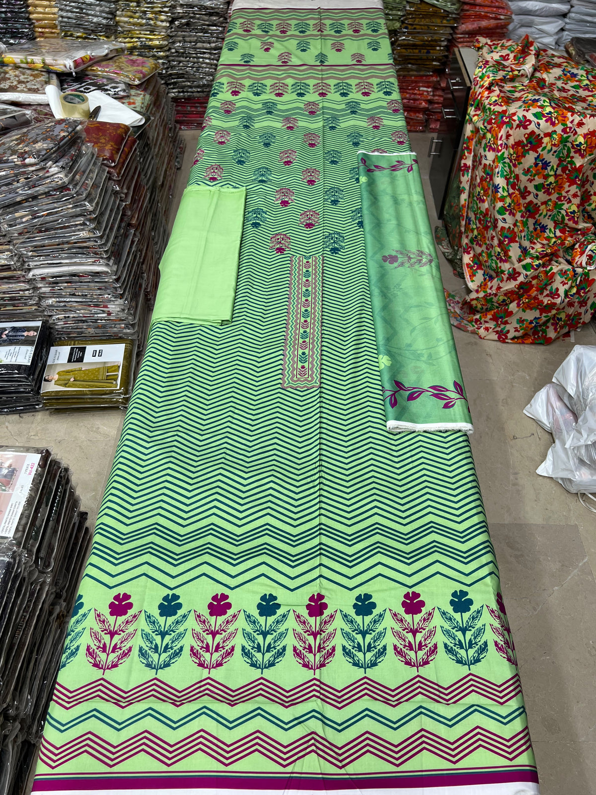 Abeera Classic Linen