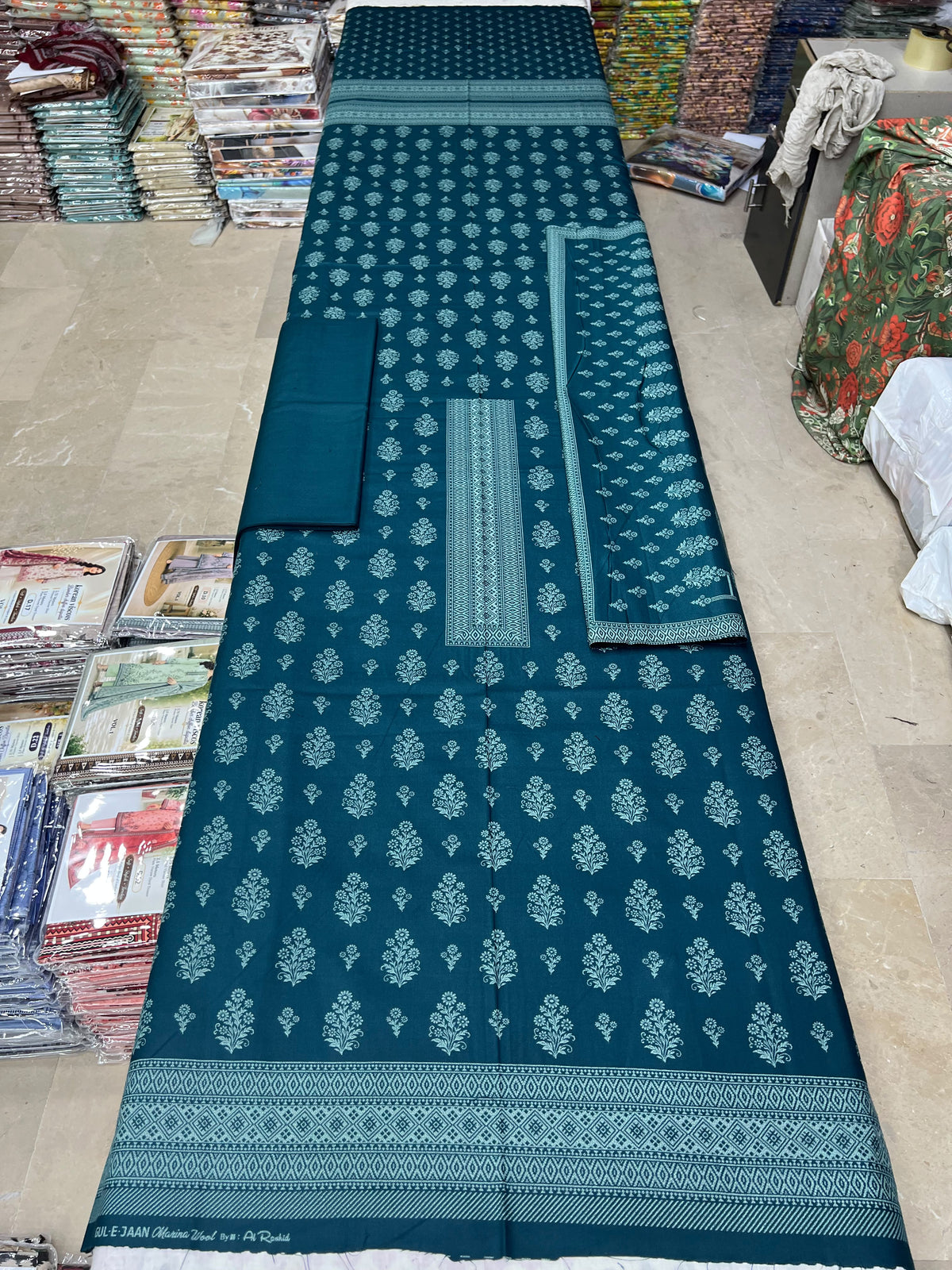 GUL-E-JAAN MARINA WOOL PRINTED 3PC