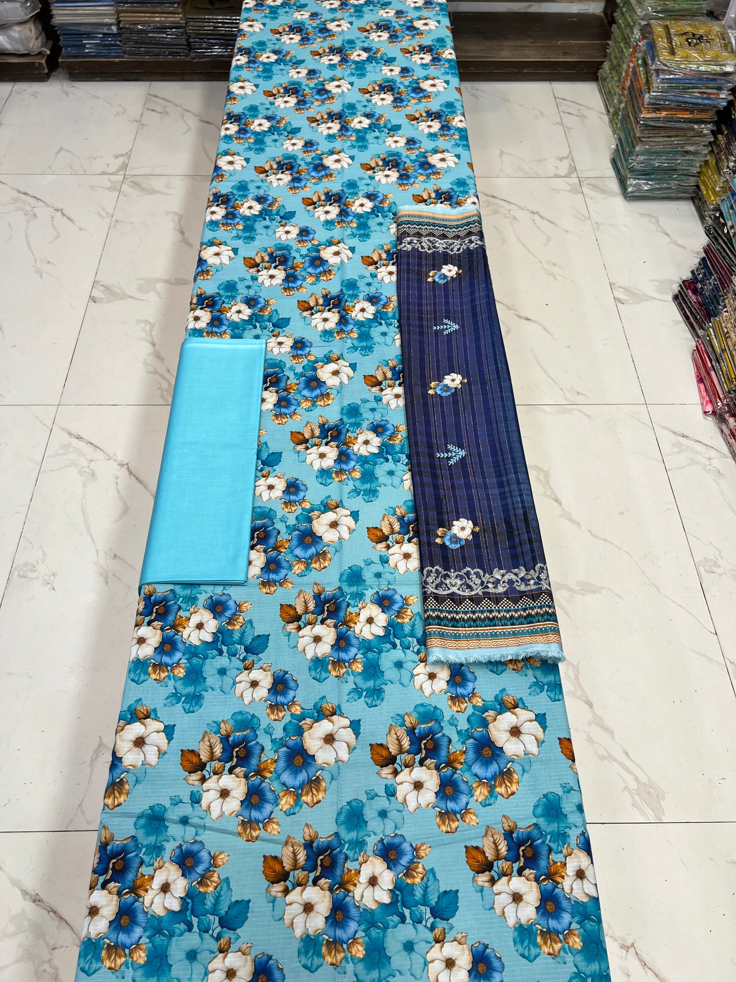 ✨ Almirah Original Bana Dora Lawn 3PC Suit ✨