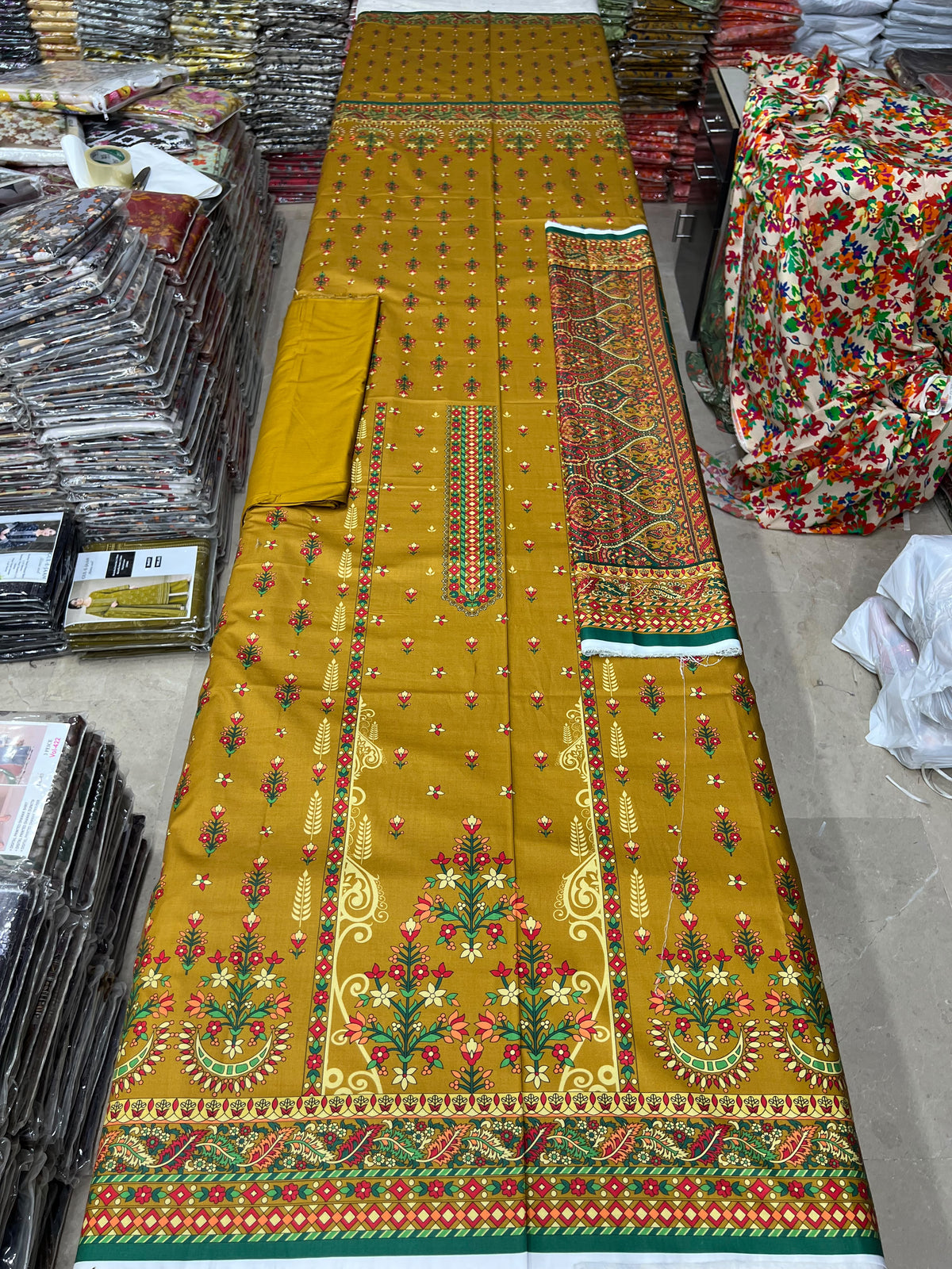 Abeera Classic Linen