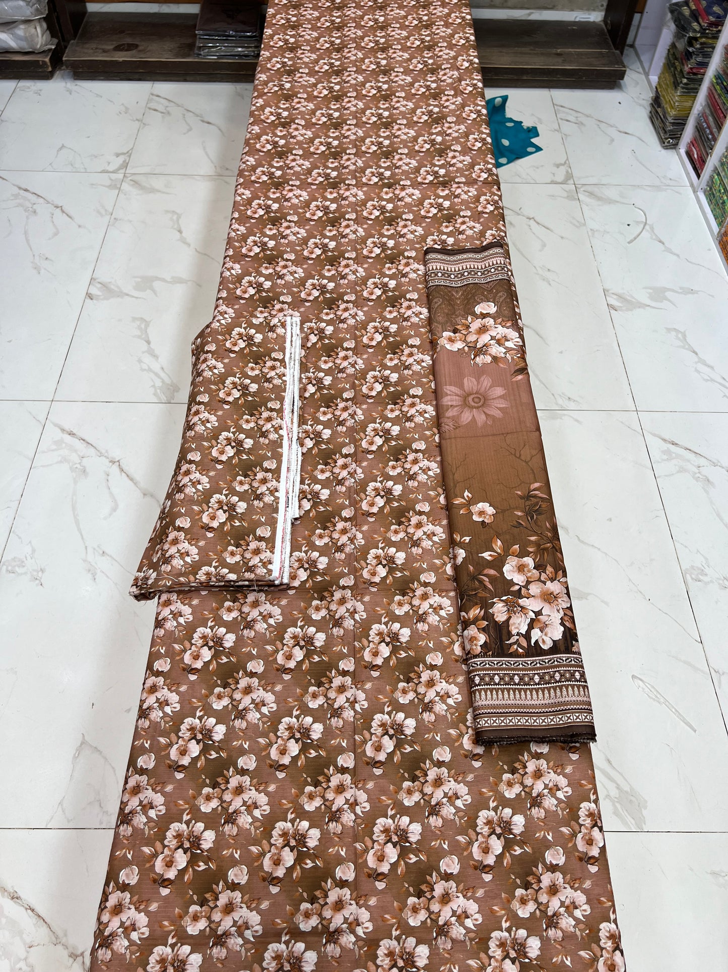 Khas Lawn 3PC Bana Dora – Soft Summer Wear Collection