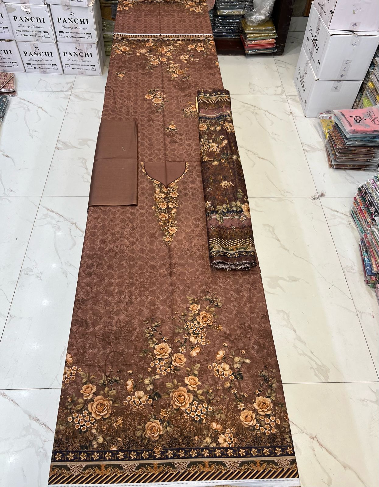 Almas Premium Bana Dora Lawn 3PC | Tarkashi Dupatta