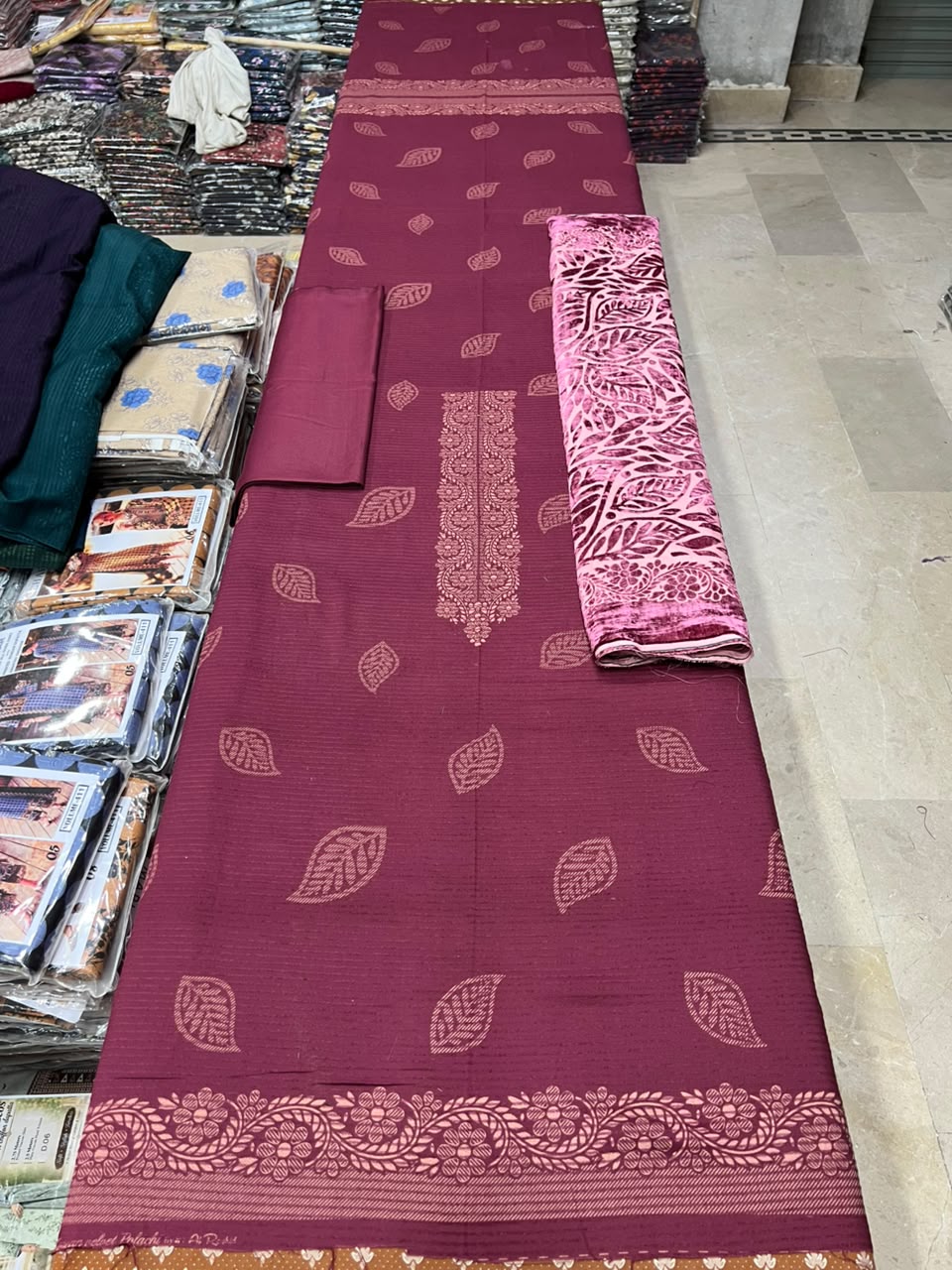 Sharjeena korean winter Plechi