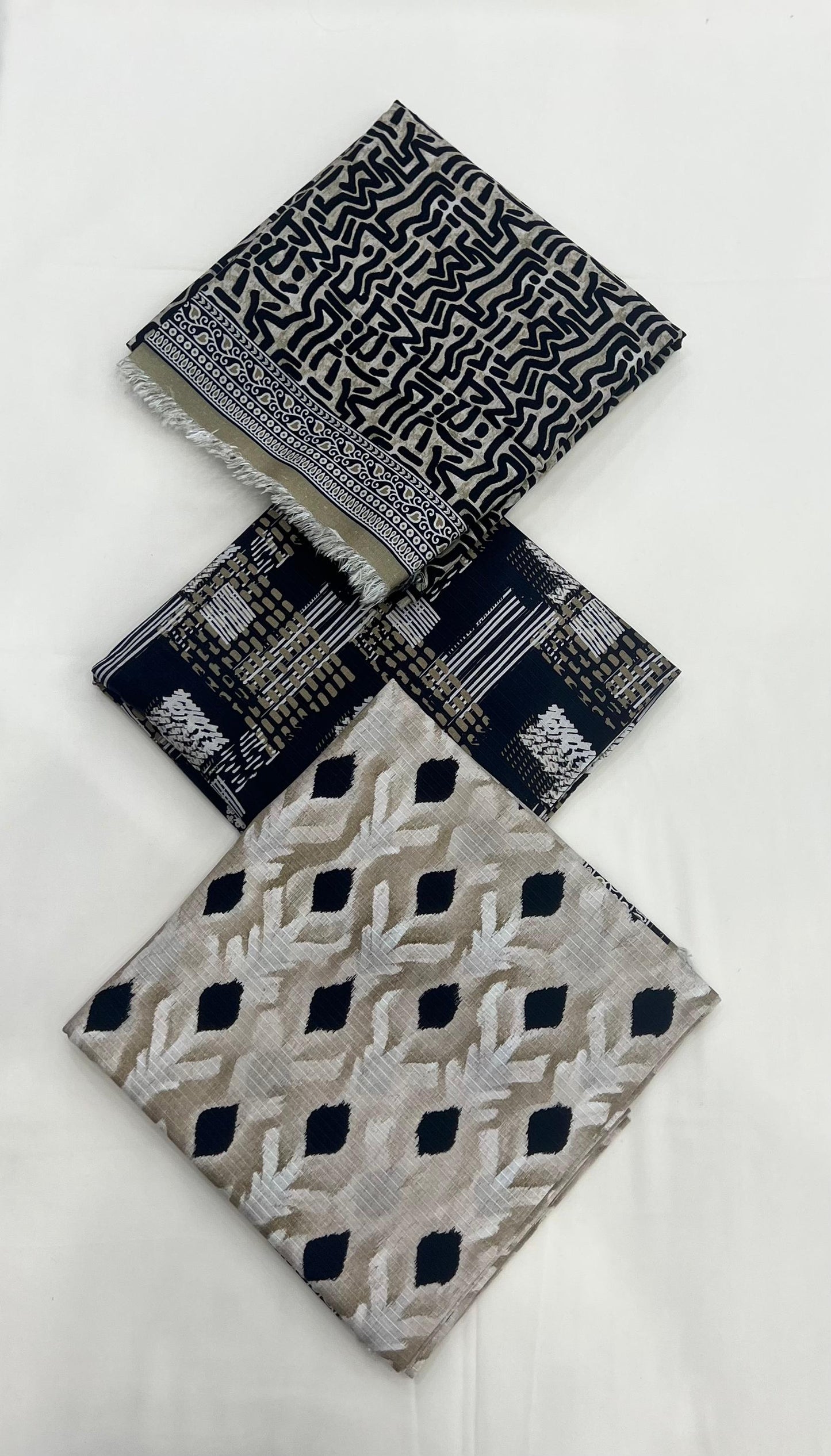 Signature Collection BANA DORA LINEN 3PC 2025-26
