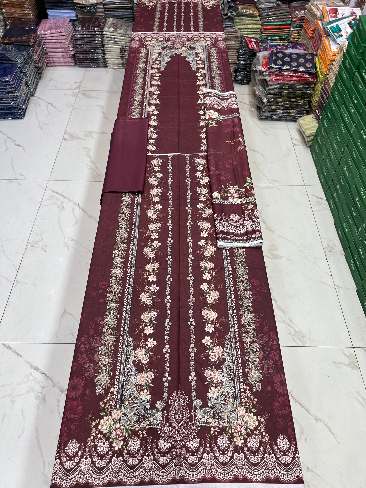 Zarqoon Lawn 3PC – Soft & Elegant Edition