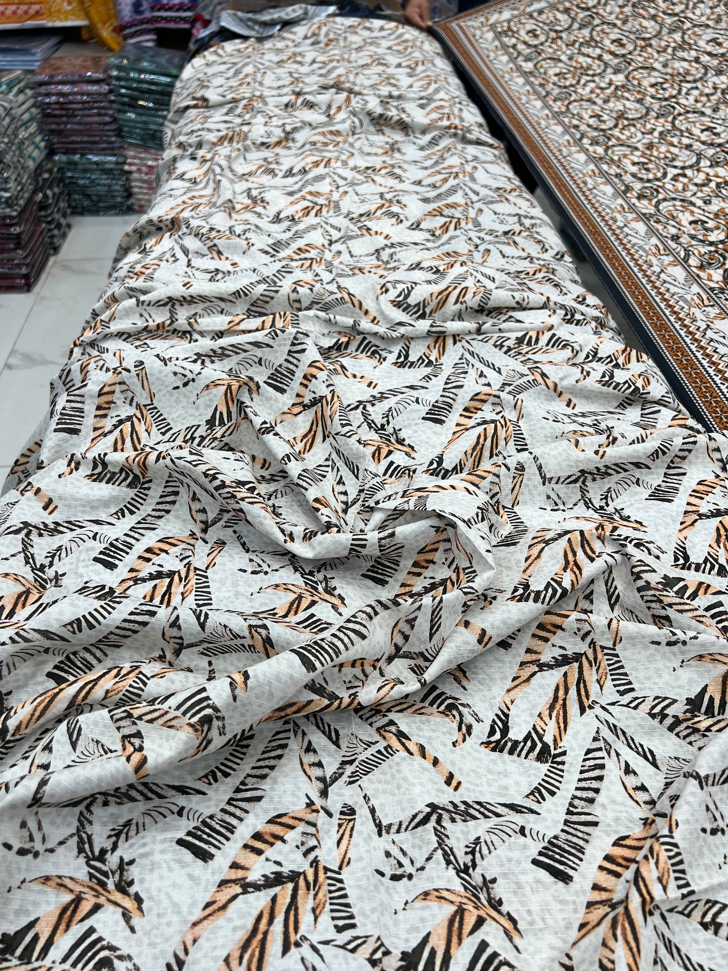 Khaas Bana Dora Lawn 3-PC