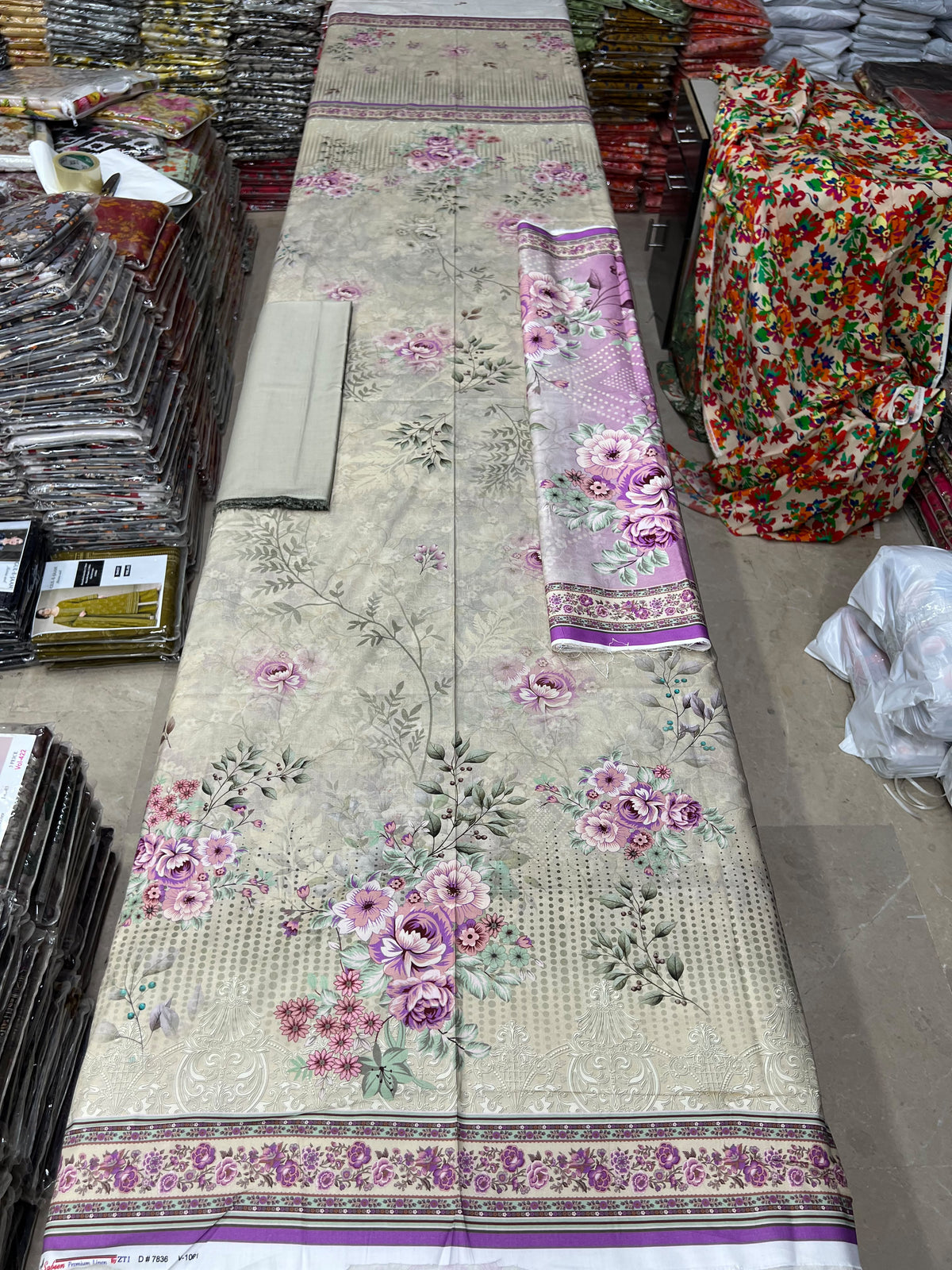 Abeera Classic Linen