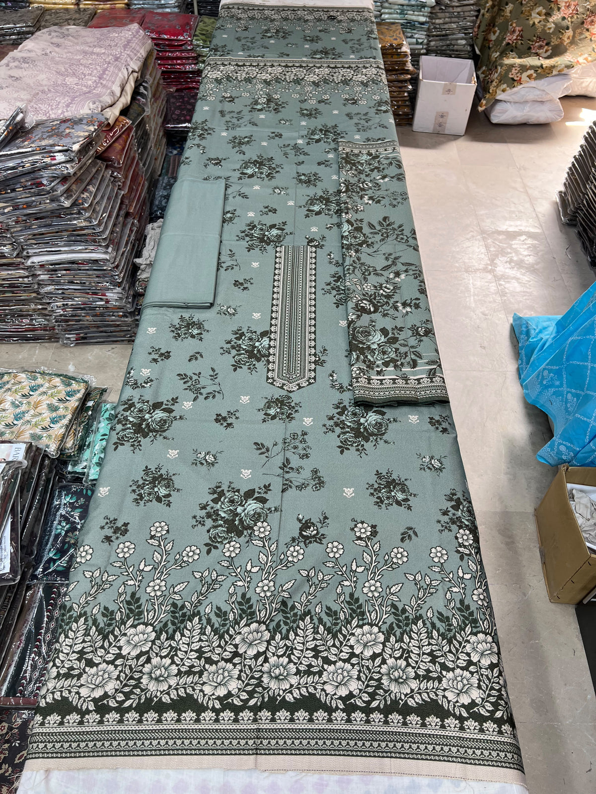 Marjan Pashmina Premium Collection