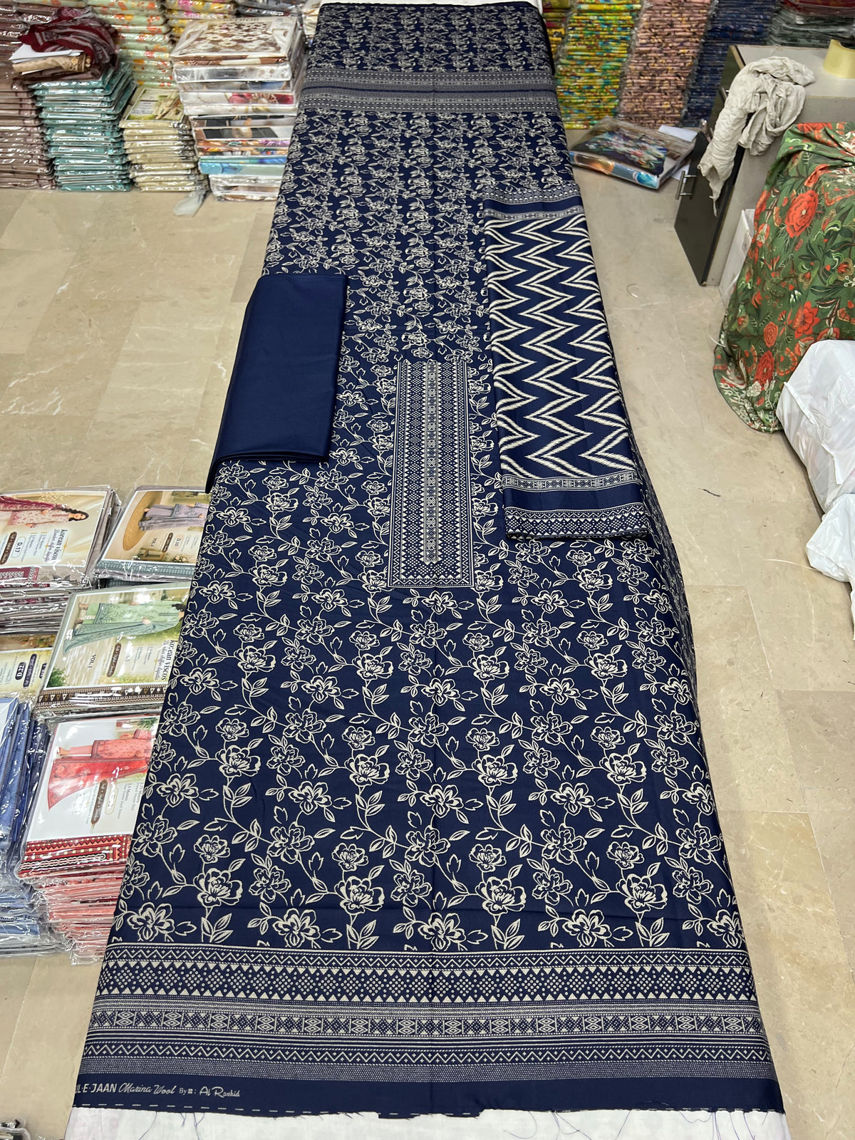 GUL-E-JAAN MARINA WOOL PRINTED 3PC