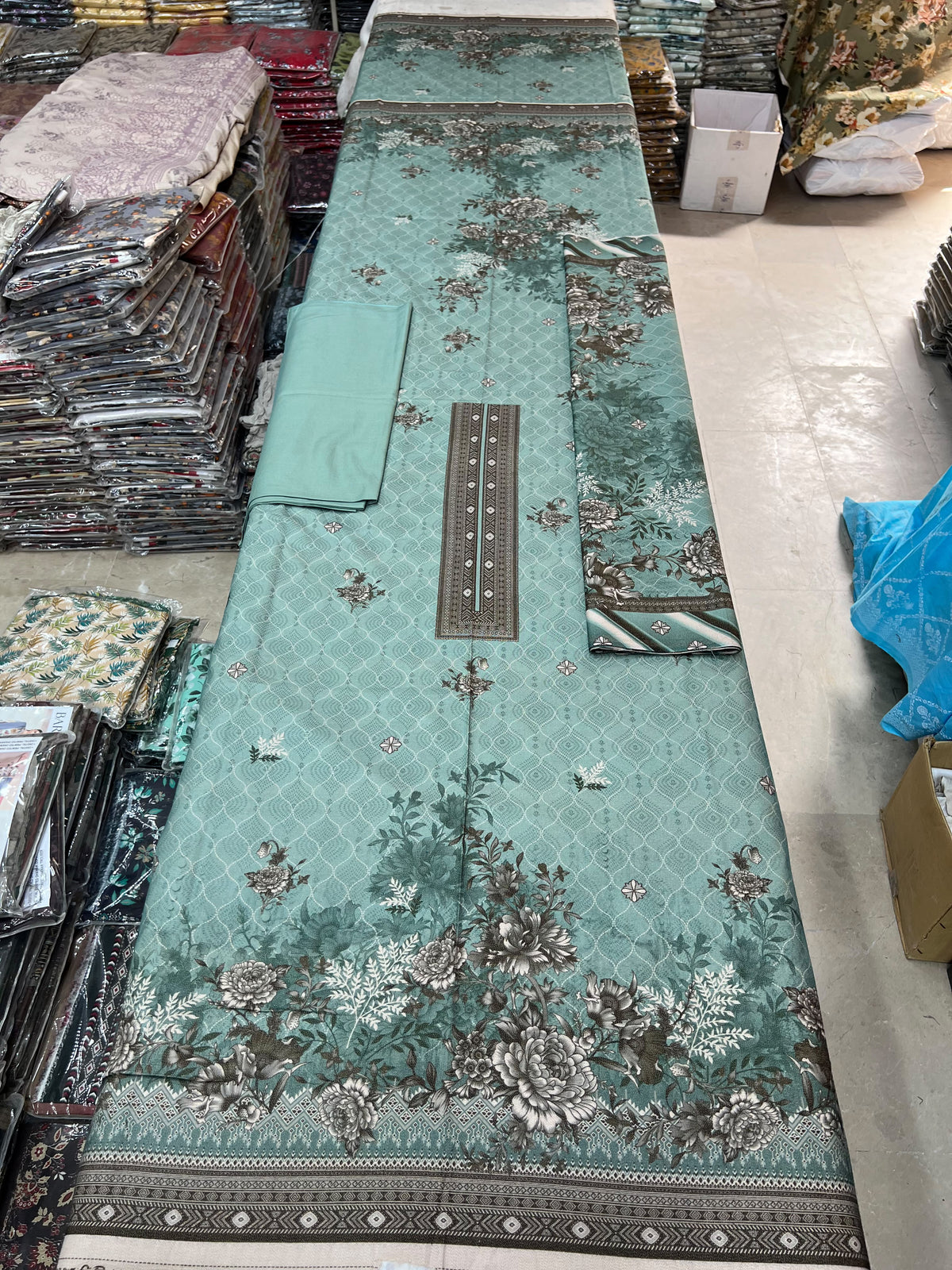 Marjan Pashmina Premium Collection