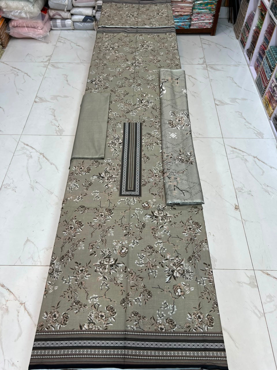 Dastaan 3Pc printed lawn