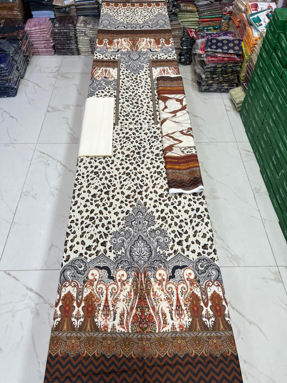 Zarqoon Lawn 3PC – Soft & Elegant Edition