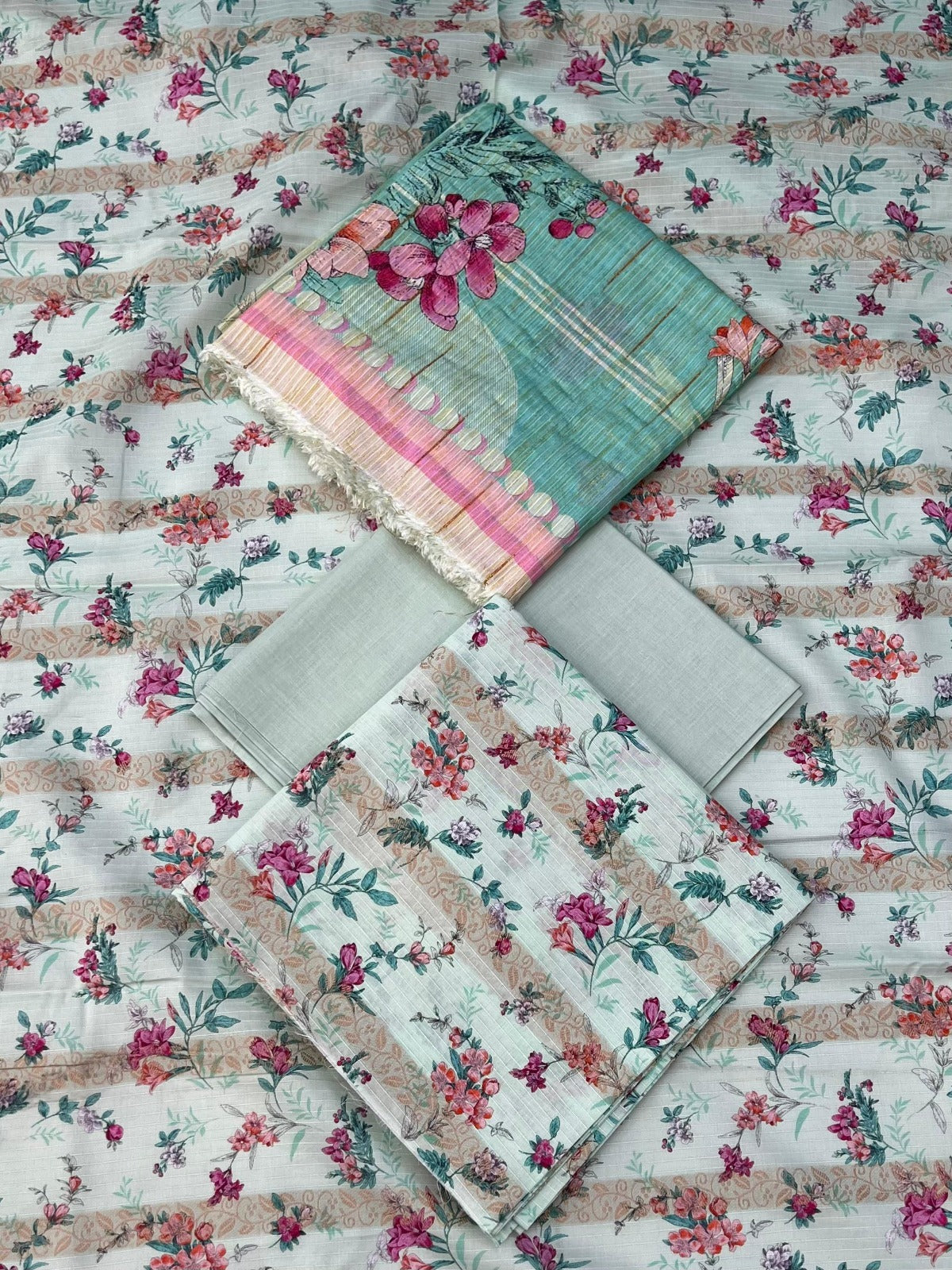 Sharjeena Premium Lawn 3PC – Fancy Digital Print Edition