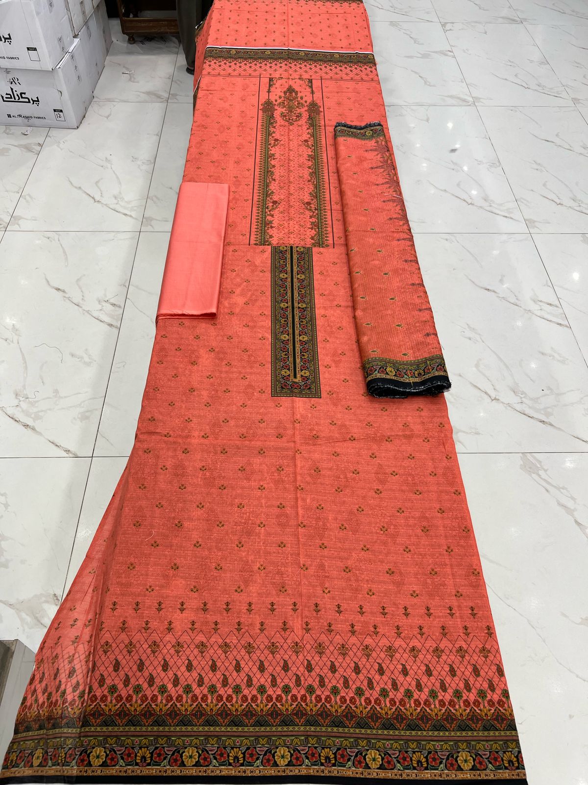 Almas Premium Bana Dora Lawn 3PC | Tarkashi Dupatta