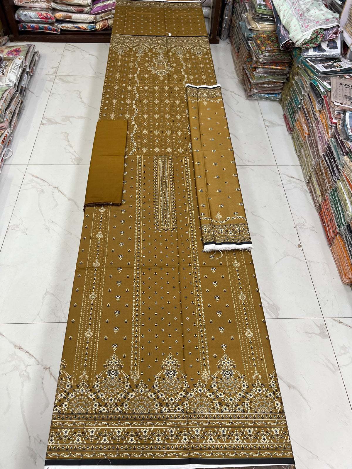 Abeera Classic Linen