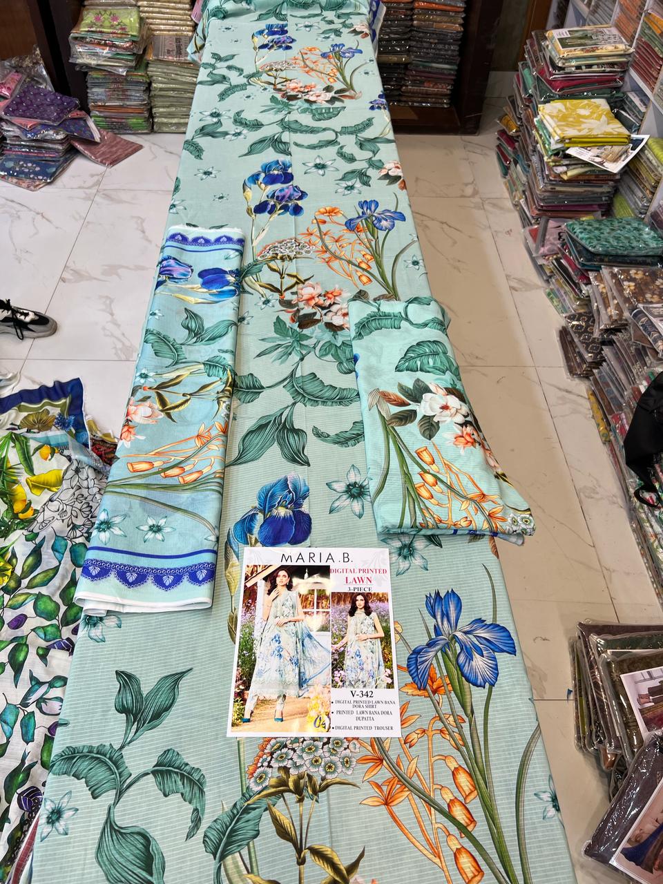 Vol 342 Maria B Lawn – Digital Printed 3PC | Bana Dora Quality