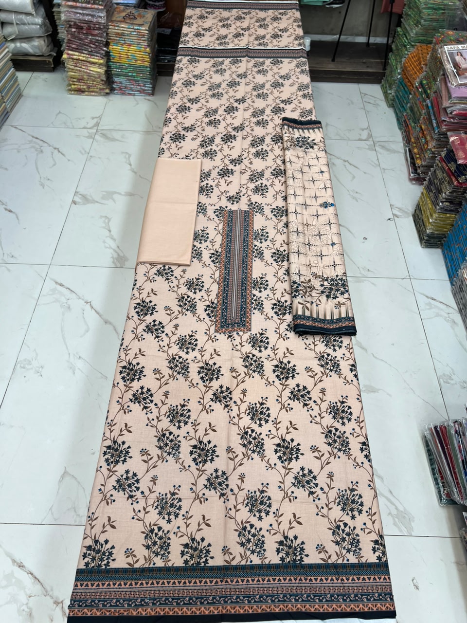 Dastaan 3Pc printed lawn