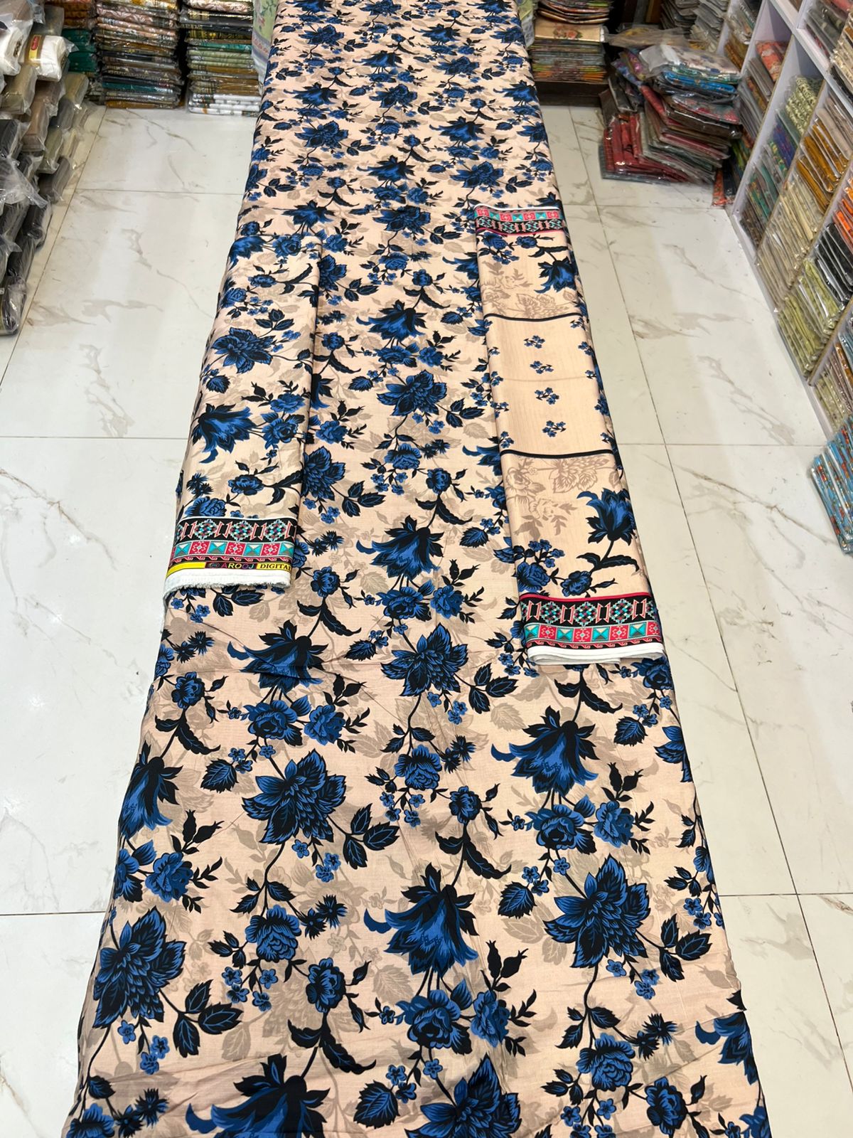 Signature Collection BANA DORA LINEN 3PC 2025-26