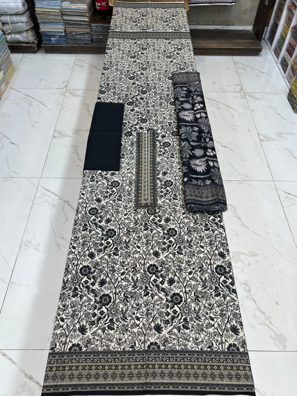 Bana Dora Lawn 3PC | Tarkashi Dupatta