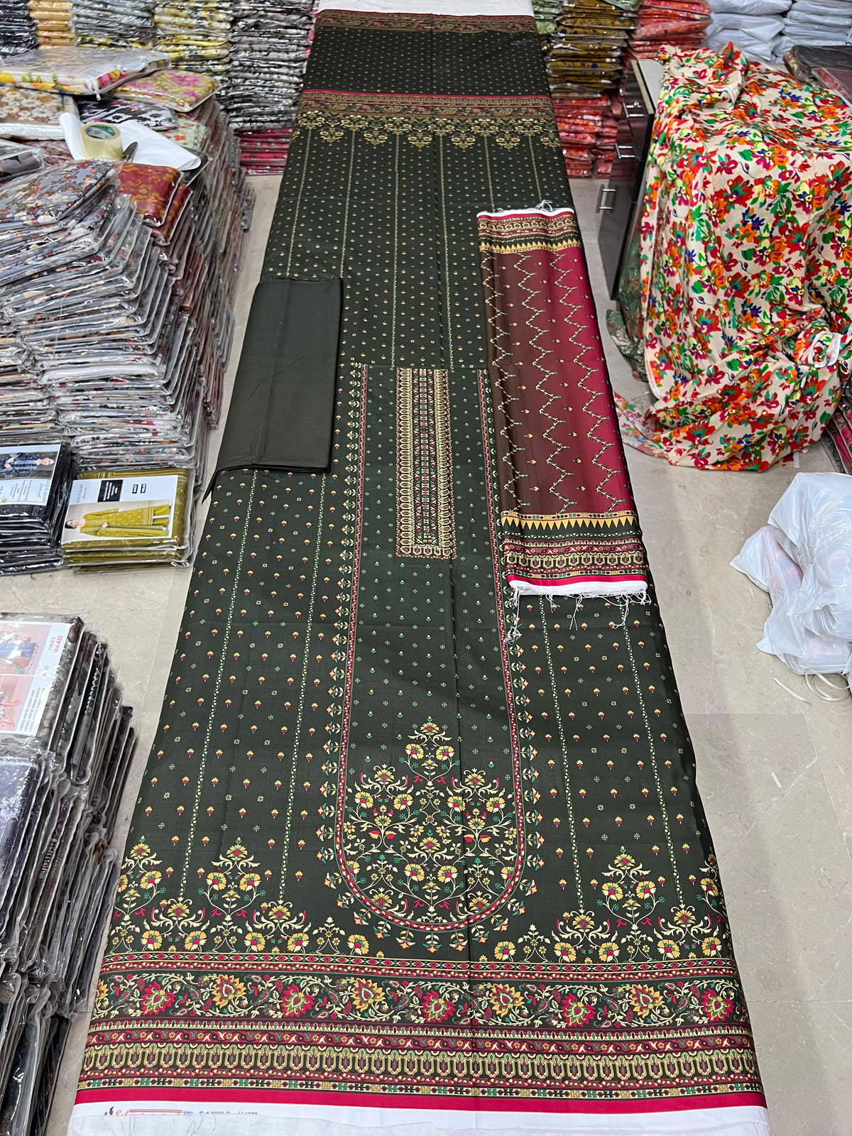 Abeera Classic Linen