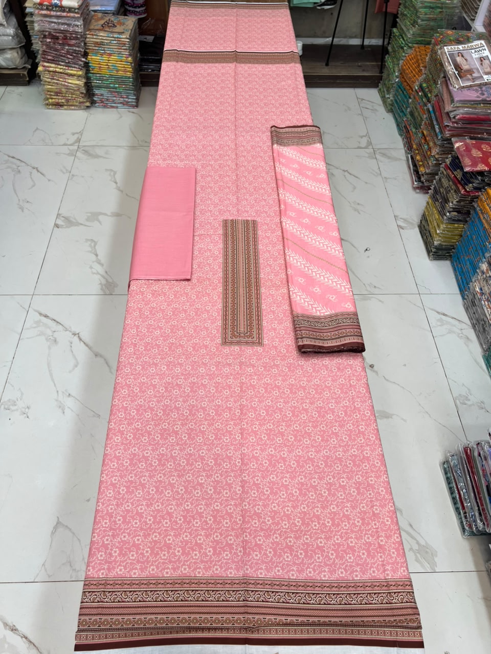 Dastaan 3Pc printed lawn
