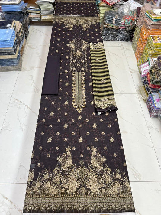 Neelofer Lawn 3PC – Premium Summer Collection