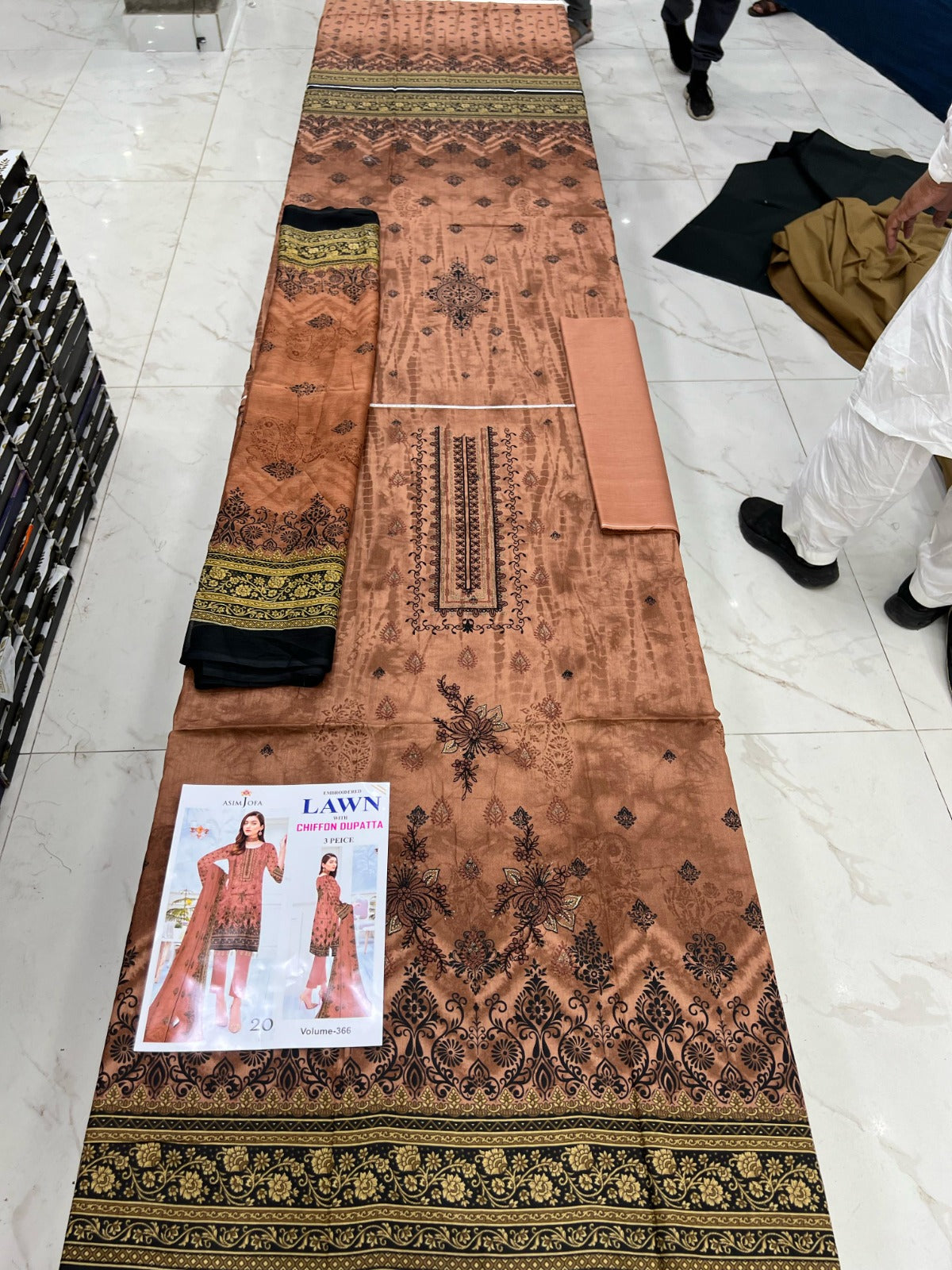 Summer Luxury Lawn – EMB Suit with Chiffon Dupatta