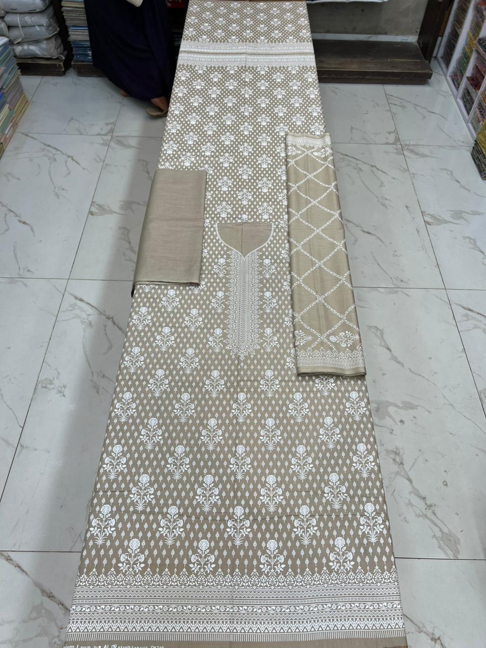 Premium Noor Classic Lawn 3PC –  Comfortable Summer Wear