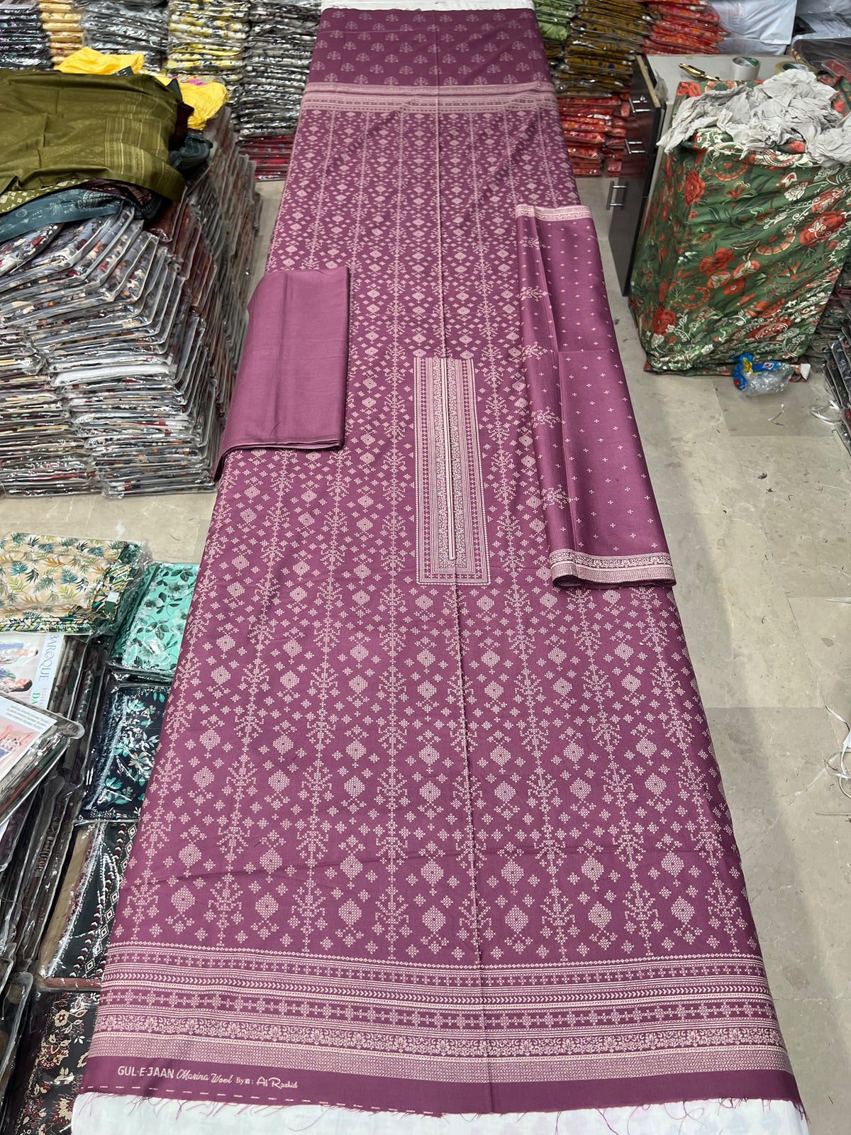 GUL-E-JAAN MARINA WOOL PRINTED 3PC