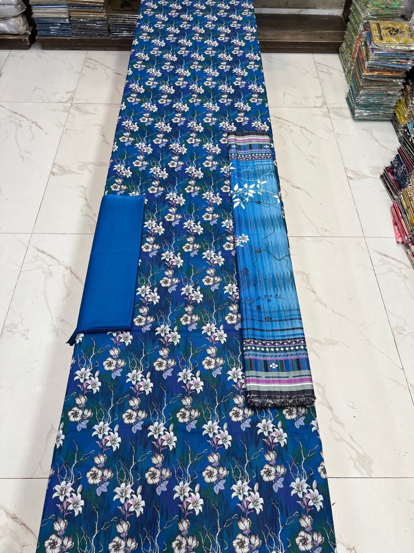 ✨ Almirah Original Bana Dora Lawn 3PC Suit ✨