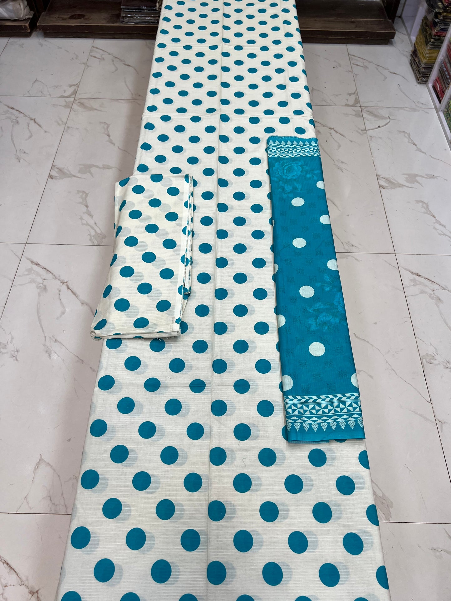 Khas Lawn 3PC Bana Dora – Soft Summer Wear Collection