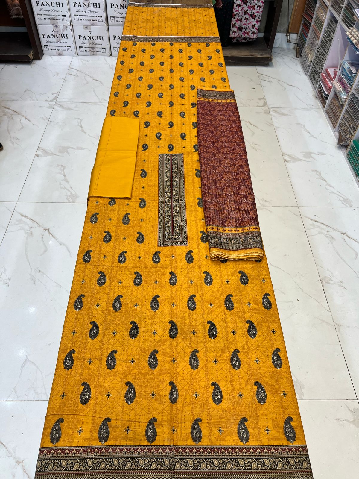 Almas Premium Bana Dora Lawn 3PC | Tarkashi Dupatta