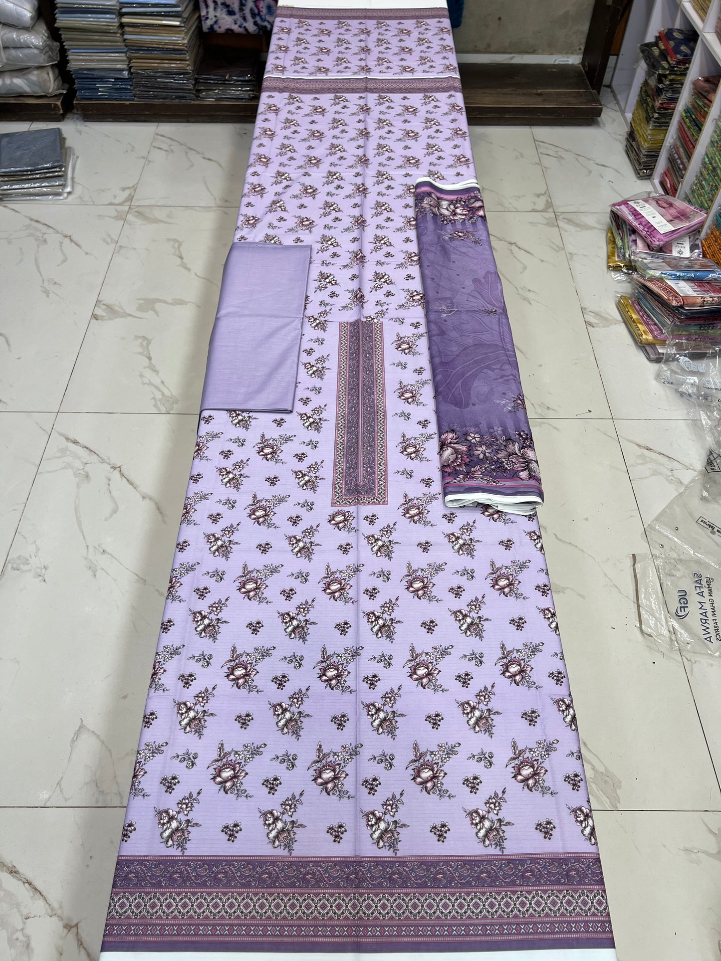 Neelofer Lawn 3PC – Premium Summer Collection