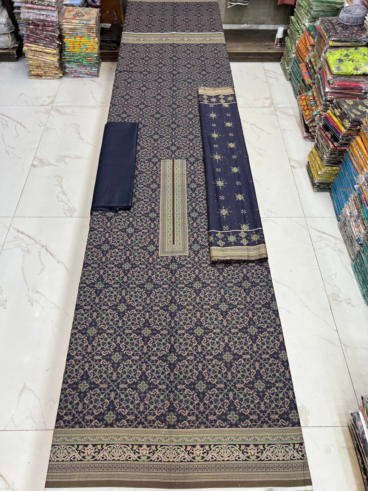 Resham Chamki Lawn 3PC Unstitched – Summer Special