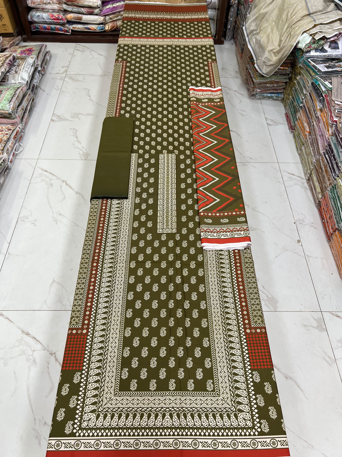 Abeera Classic Linen