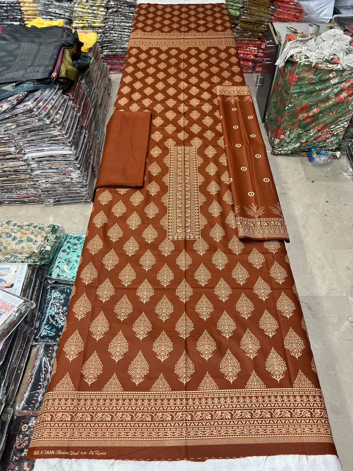 GUL-E-JAAN MARINA WOOL PRINTED 3PC
