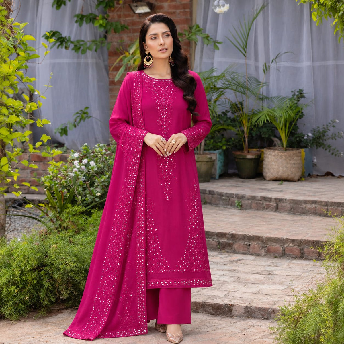 Luxury Dhanak Embroidered 3-Piece Suit