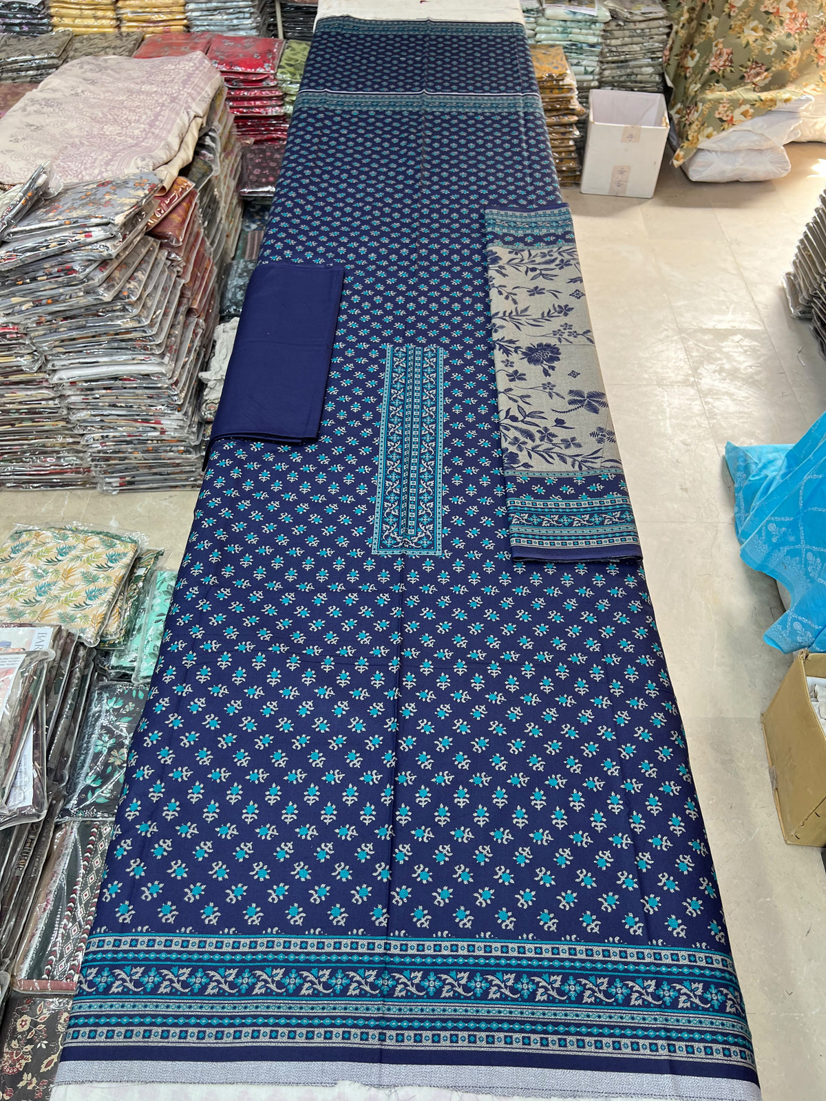 Marjan Pashmina Premium Collection