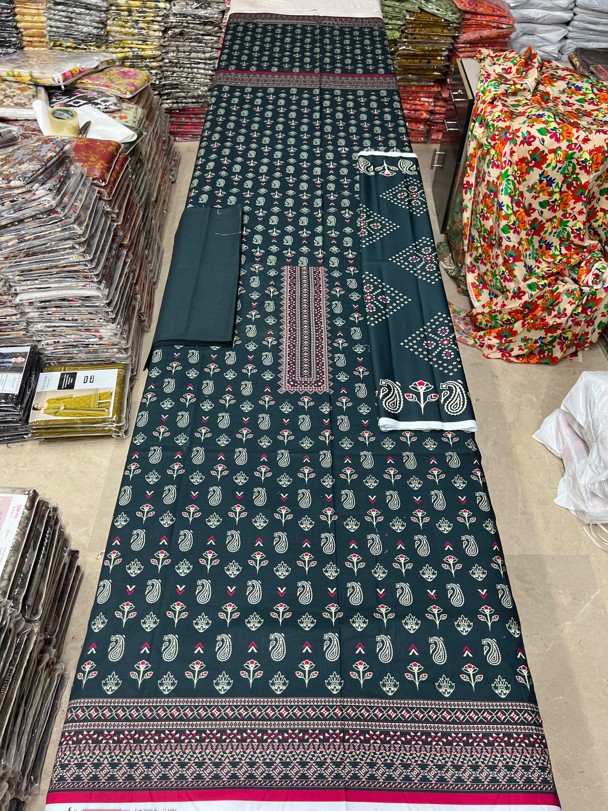 Abeera Classic Linen